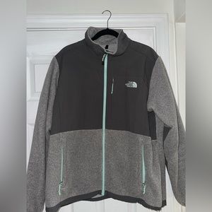 The north face women’s Denali jacket XXL GUC